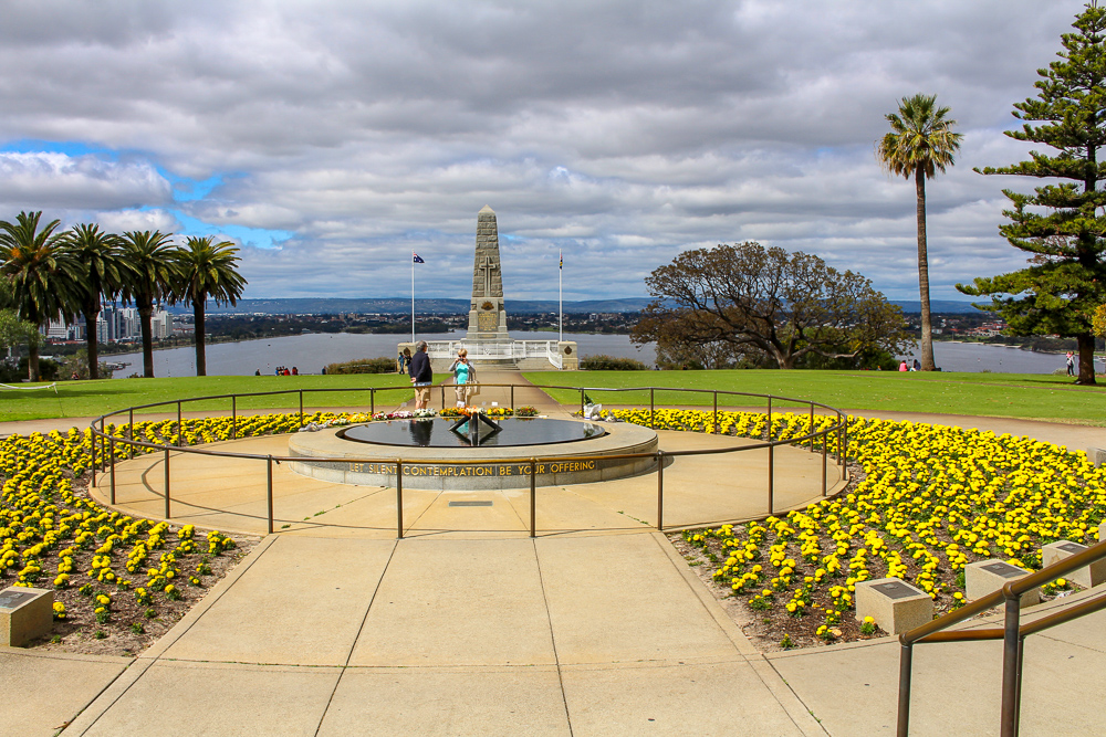 View of Cenotaph and Swan River at Kings Park and Botanic Gardens