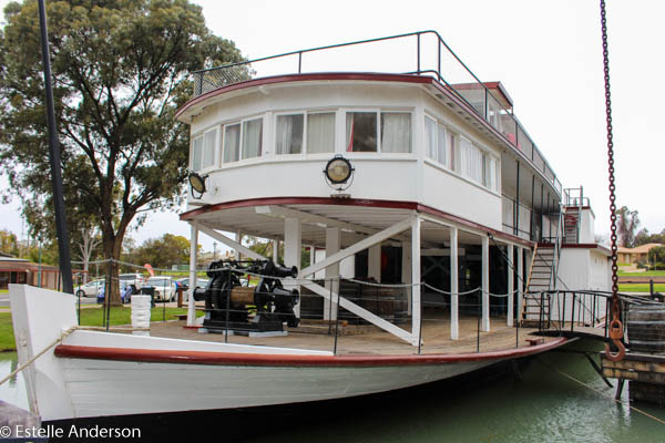 Paddle Streamer - Broken Hill Road Trip